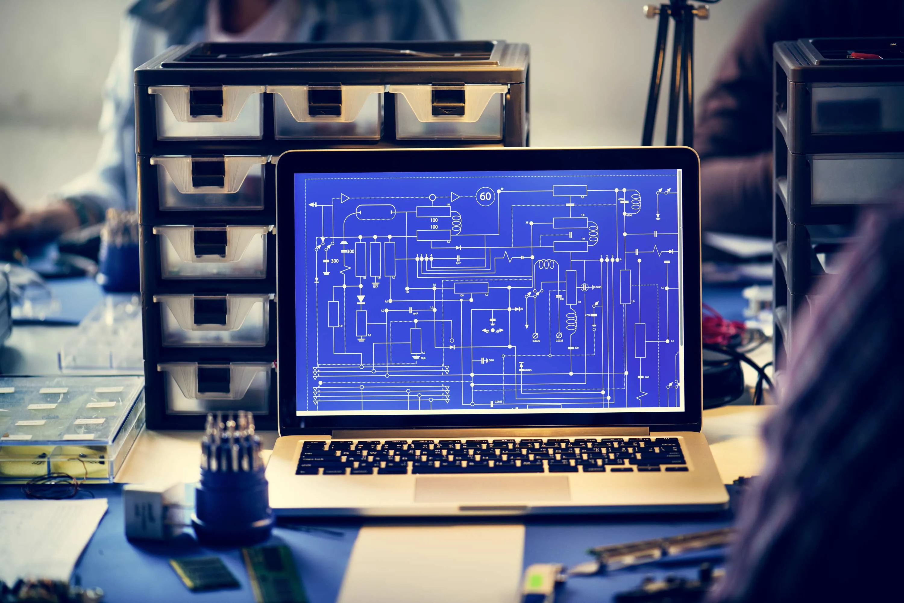 Electronic design and development by Grumium Technologies